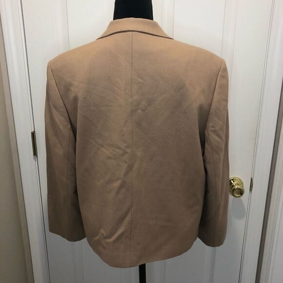 Harve Bernard zip front tan blazer - Picture 7 of 9